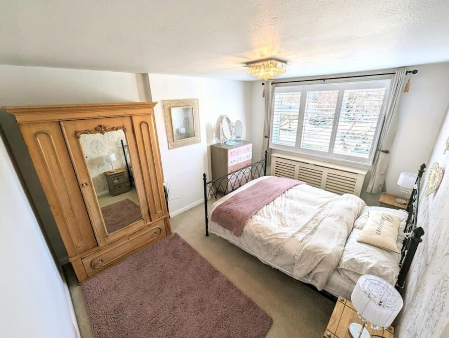 Spacious Lovely 3 Bed House In Keyworth Nottingham Suit Contractors Or Family エクステリア 写真